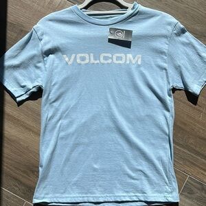 Volcom Short Sleeve Tee NWT!